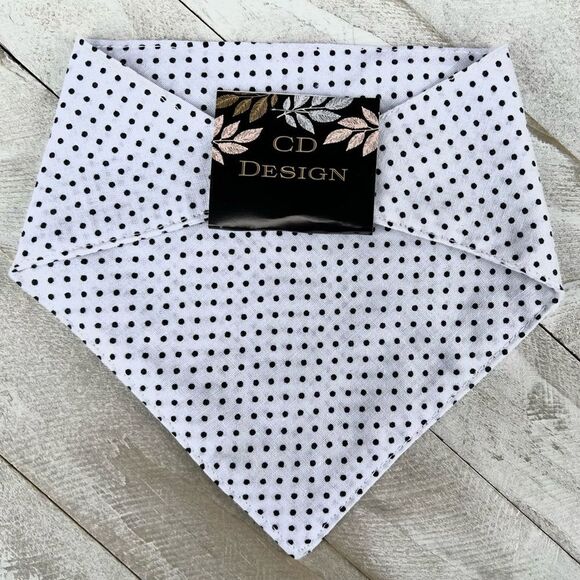 White polka dot bandana size small - Picture 2 of 2